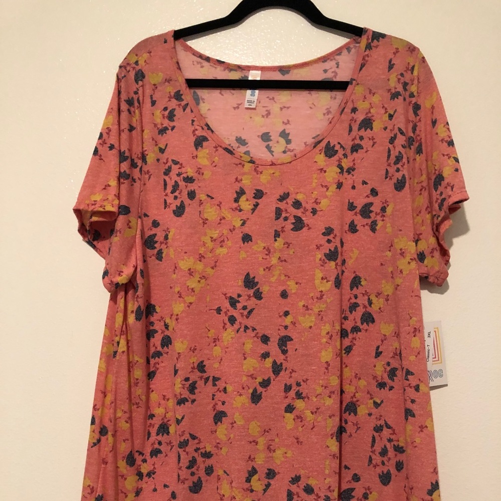 LuluRoe Classic T